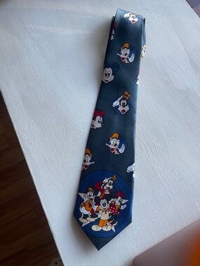 vintage Mickey Mouse tie